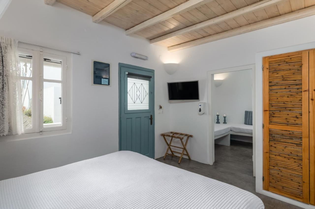 Venia'S Guesthouse Pollonia Ngoại thất bức ảnh